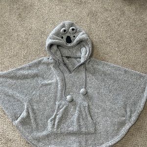 Cozy Zoe koala bear poncho‎ hoodie jacket junior gray pullover blanket women’s
